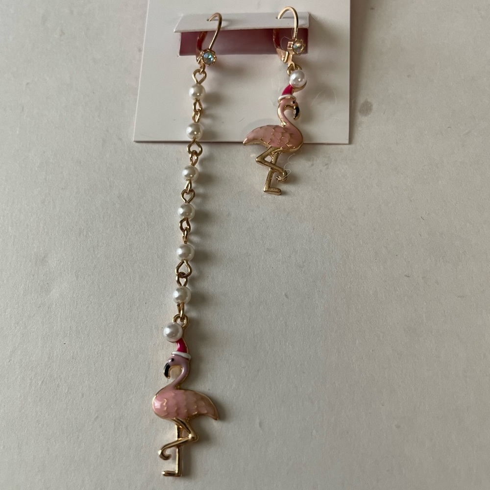 Betsey Johnson earrings - Picture 6 of 7